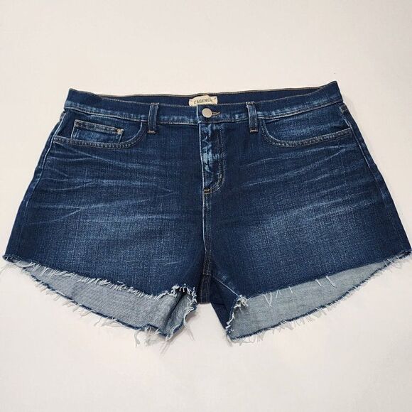 NWT L’Agence Audrey's  Size 32 Midrise Raw Hem Denim Shorts $220 - Picture 1 of 11